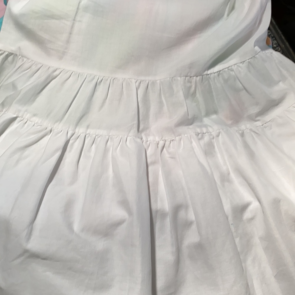 NWOT-Lilly Pulitzer Dress.-NWOT-size-2 worn 1 time. Fabulous fabric - Picture 11 of 15